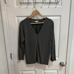 Lucky Brand Green V-Neck 3/4 Sleeve Shirt